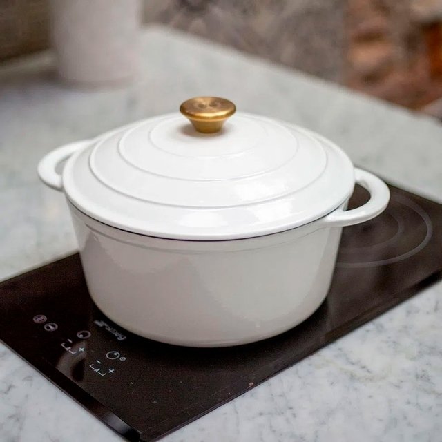 OLLA HIERRO ESMALTADO BLANCO MARINO O 26 H12 ERMINDA