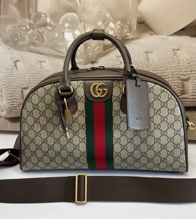 Jaqueta Monograma Couro Louis Vuitton x Supreme - Grandes Grifes