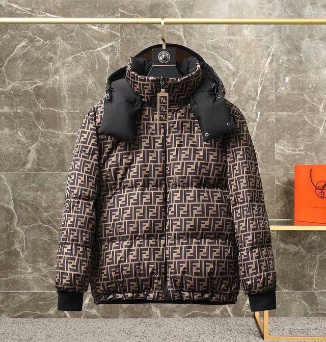 Casaco Fendi FF Preto Dupla Face