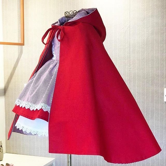 Chapeuzinho sales vermelho vestido