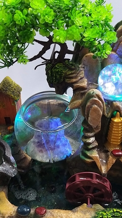 Fonte de água 31cm com Orgonite, luz, bola, lago e aquário - bivolt