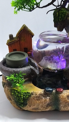 Fonte de água 31cm com Orgonite, luz, bola, lago e aquário - bivolt - comprar online