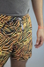 Shorts Animal Print Laranja na internet