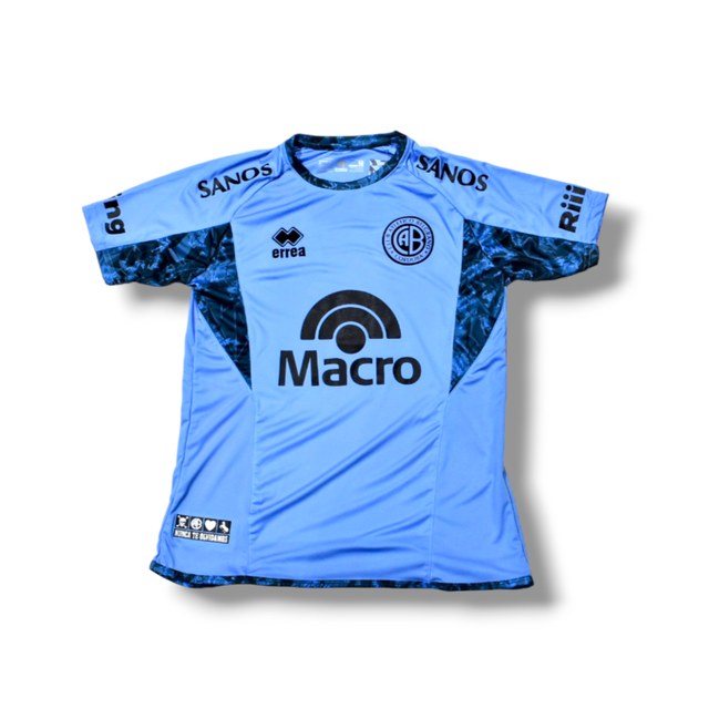 Indumentaria oficial de Belgrano de C rdoba