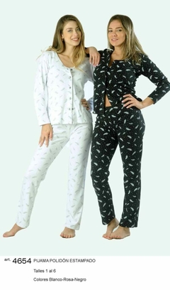 Pijama polidón estampa¨hojitas¨ chaqueta abotonada y pantalón-Poema (PO4654)