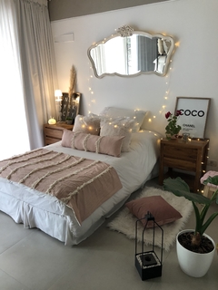 Pie de cama rosa flecos (para cama 2 plazas)