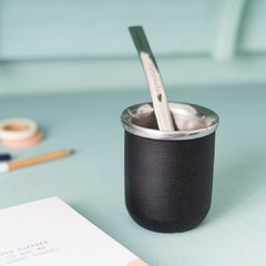 Mate Ushuaia acero negro con bombilla plana de acero - comprar online