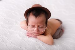 Chapéu Newborn na internet