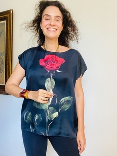 Image of Camiseta Kaftan Cetim Rosa Única Preta