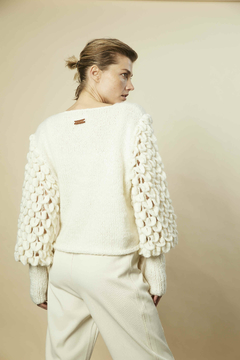 SWEATER VERONA MOHAIR TEJIDO A MANO PRE ORDER