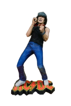 Figura de Madera Brian Johnson 