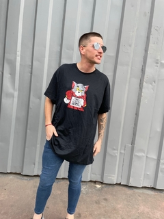 remera TOM oversize en internet