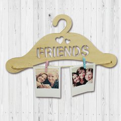 Percha con Broches "Friends"