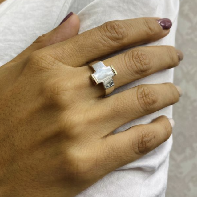 Anillos de plata con cruz clearance