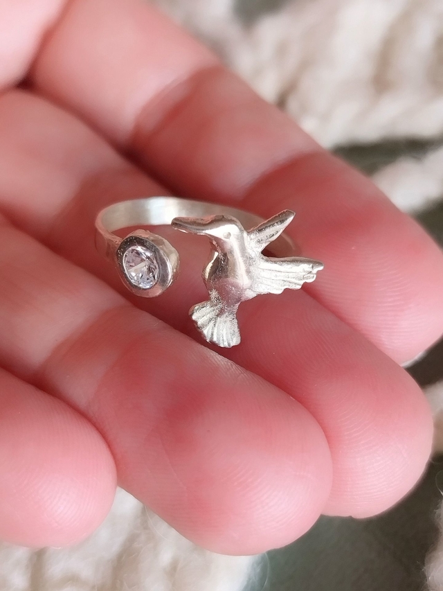 anillo ajustable colibri blanco - Buy in Línea zero