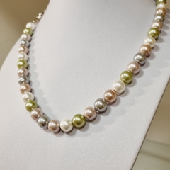 Collar perlas rosa gris y verde J3035