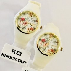 Reloj KNOCK OUT silicona blanco fondo de flores R927