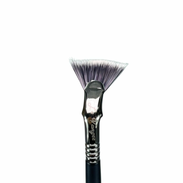 Le Vangee - Brocha Duo Fiber Delta 05 - Las Marías - Maquillajes