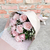 Buquê de 12 Rosas cor de Rosa - comprar online