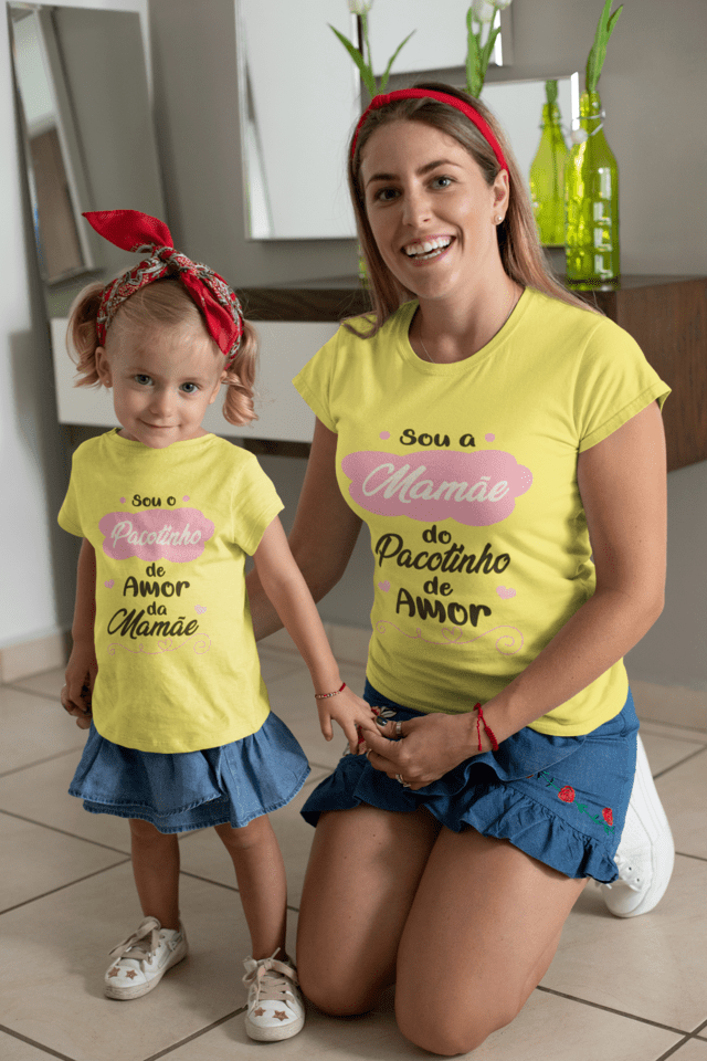 Kit 2 peças - Camisetas Tal Mãe Tal Filha(o) - Barbie Mom e Barbie Girl