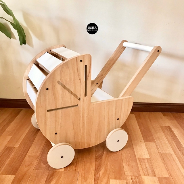 Cochecitos de madera para niños online