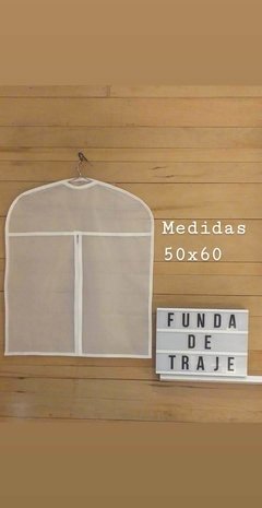 FUNDA DE TRAJE 50X60 en internet