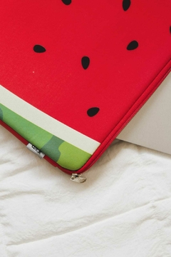 Imagen de FUNDA Notebook Neoprene Est 28 Watermelon