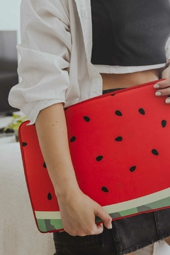FUNDA Notebook Neoprene Est 28 Watermelon en internet