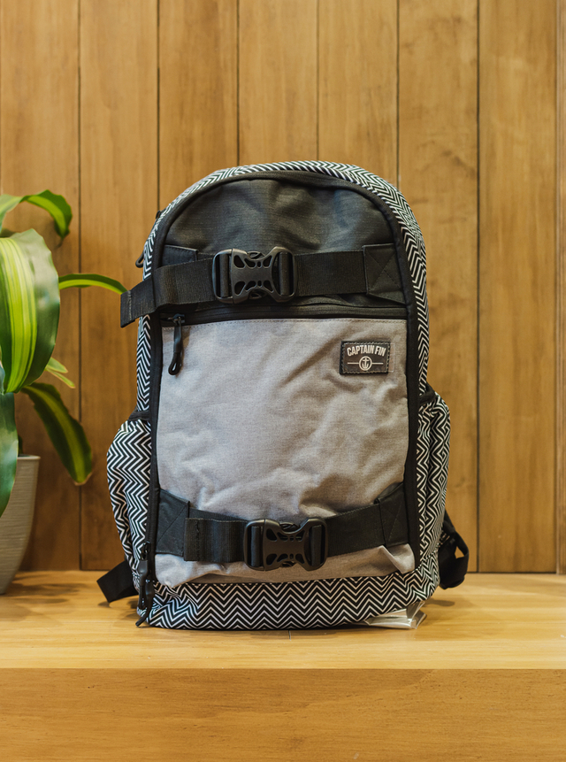 Captain fin outlet backpack