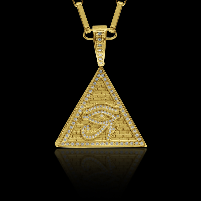 Pingente piramide horus 3d cravejado - Banhado à ouro 18k