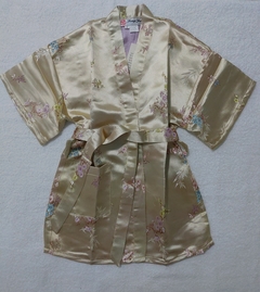 Kimono Infantil Dourado Com Flor de Cerejeira