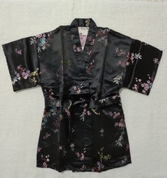 Kimono Infantil Preto Com Flor de cerejeira