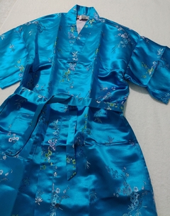 Kimono Infantil Azul Turquesa com estampa Flor Sakura - comprar online