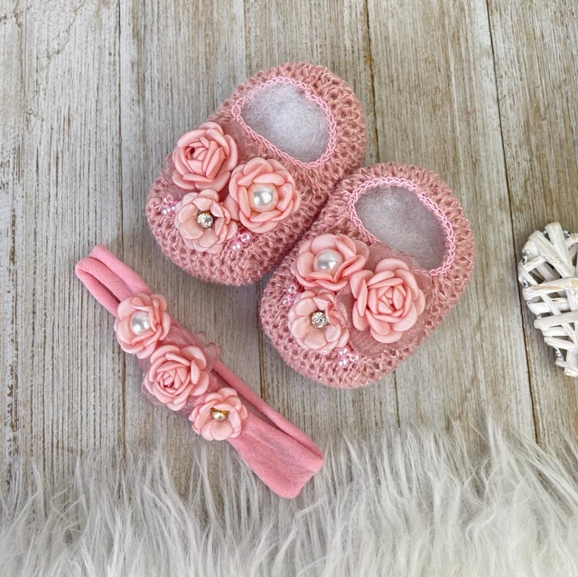 Preço de sapatinho de trico cheap para bebe