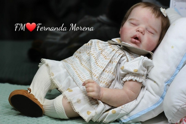 Bebê Reborn Carmela Menina