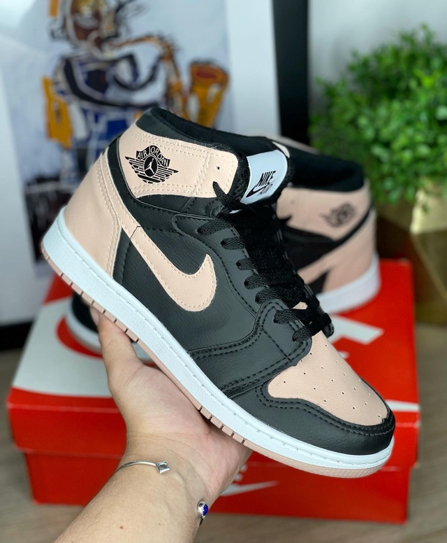 Tênis Nike Air Jordan 1 Rosa e Preto Feminino