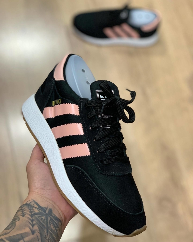 Tênis Adidas Iniki Rosa e Preto - Comprar em Fwstoree