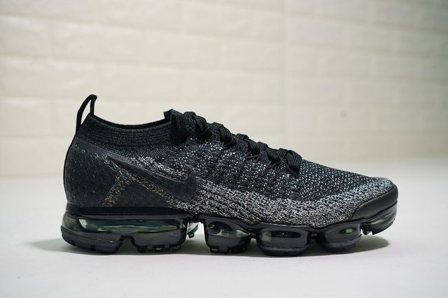 Nike air vapormax flyknit best sale 2.0 black