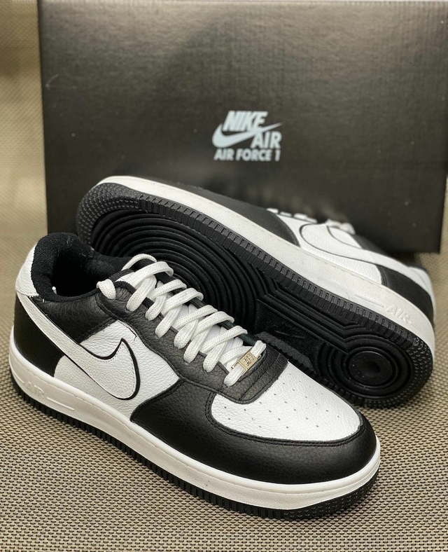 Nike Air Force 1 Preto e Branco - Comprar em Fwstoree