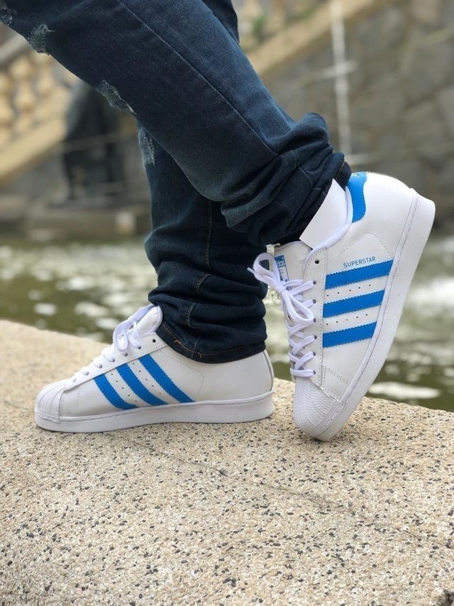 Tênis Adidas Superstar Branco Azul/ Camurça