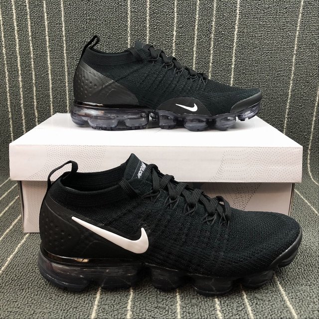 Nike vapormax branco e preto 2025