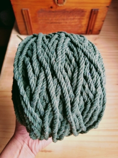 Cordão de algodão TORCIDO/São Francisco - 3mm - Verde Musgo (130 metros) - comprar online