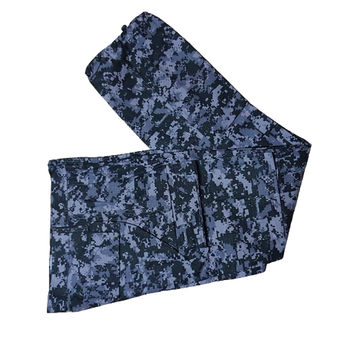 Pantalon camuflado pixelado gris