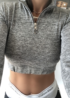 Zipped Crop Sport (5 colores)