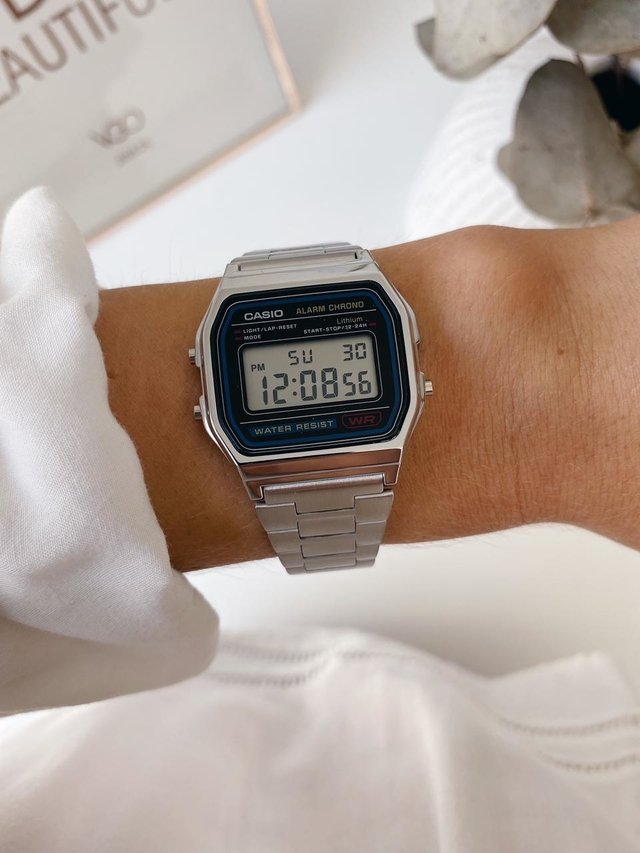 CASIO VINTAGE UNISEX PLATEADO - Bella Donna Boutique