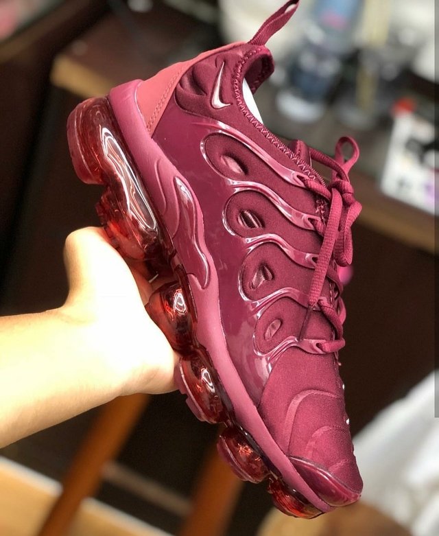 Vapor Max plus vinho
