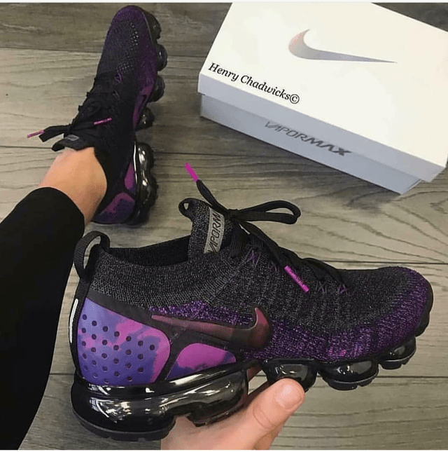 Nike vapormax preto e roxo clearance