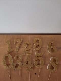 Set de 10 números gibreteados de 8cm