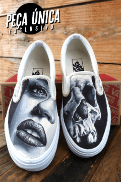 TÊNIS VANS EXCLUSIVO CUSTOMIZADO - ROSTO FEMININO E CAVEIRA - comprar online