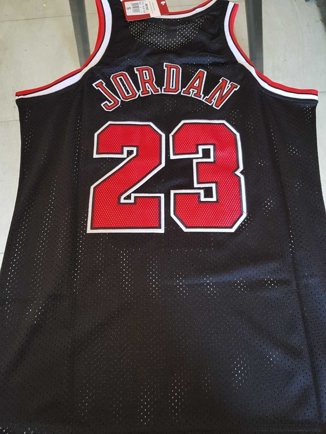 Musculosa Basquet Chicago Bulls Retro MATCH Negra Jordan 23 Bordado